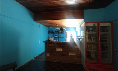 CASA SOBRE TACUARI CASI LAVALLE