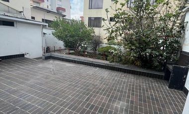 CASA Y RESTAURANT CAFETERIA DE VENTA  SECTOR LA FLORESTA