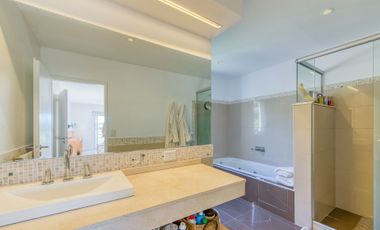 VENTA SAN ISIDRO LABRADOR VILLANUEVA VISTA AL GOLF