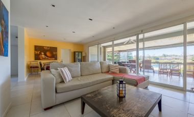 VENTA SAN ISIDRO LABRADOR VILLANUEVA VISTA AL GOLF