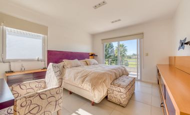 VENTA SAN ISIDRO LABRADOR VILLANUEVA VISTA AL GOLF