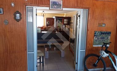 Local Comercial en Venta en Av Jose Miguel Carrera / Almirante Lynch