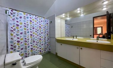 Casa en Arriendo en Ramón Ángel Jara
