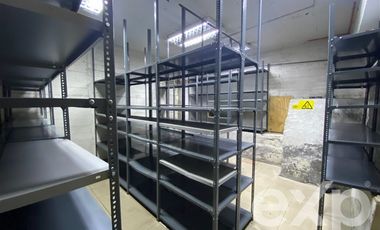 Local Comercial en Arriendo en MERCED 814