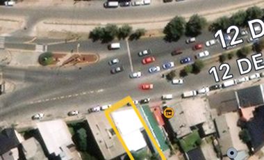 Venta casa y 2 locales y/o desarrollo inmobiliario