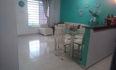 Casa en la margen izquierda con 3 Apartamentos Independientes Balcón y Espacios Amplios