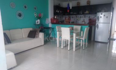 Casa en la margen izquierda con 3 Apartamentos Independientes Balcón y Espacios Amplios