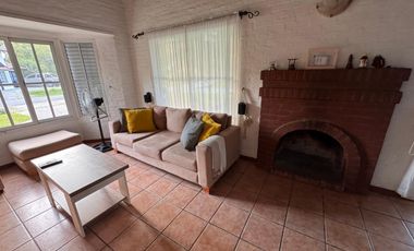 ECHEVERRIA DEL LAGO- ALQUILER DE CASA EN CANNING
