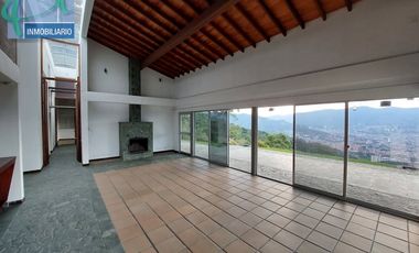 Casa en Arriendo Ubicado en Envigado Codigo 2727