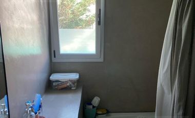 Casa en  ayres de maschwitz de 4 ambientes con pileta