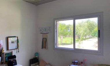 Casa en  ayres de maschwitz de 4 ambientes con pileta