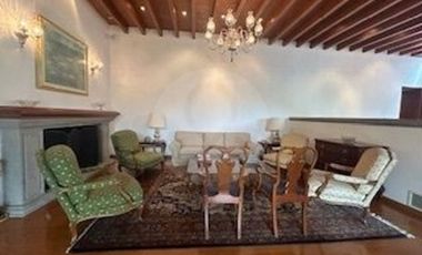 Casa en condominio en venta en Lomas de Bezares