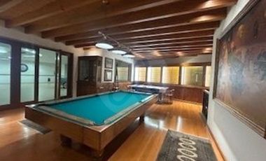 Casa en condominio en venta en Lomas de Bezares