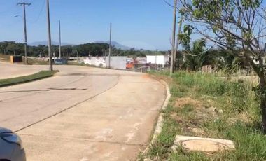 Terreno comercial en venta en Fraccionamiento Las Olas