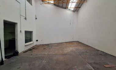 RENTA LOCA AV. DIVISIÓN DEL NORTE ESQ. AV PACÍFICO, 4 LUGARES ESTACIONAMIENTO