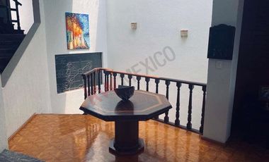 Se vende  casa en cerrada en Bosques de la Herradura