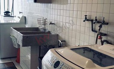 Se vende  casa en cerrada en Bosques de la Herradura