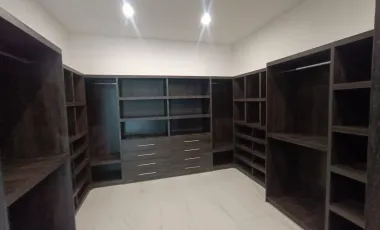 Casa en venta en Alcazar Residencial, Saltillo, Coahuila de Zaragoza