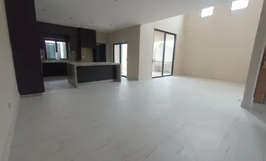 Casa en venta en Alcazar Residencial, Saltillo, Coahuila de Zaragoza
