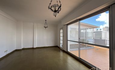 2 1/2 amb calle con terraza - Centro
