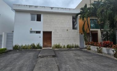 CASA EN VENTA EN RESIDENCIAL CUMBRES EN CANCUN COLDWELL BANKER