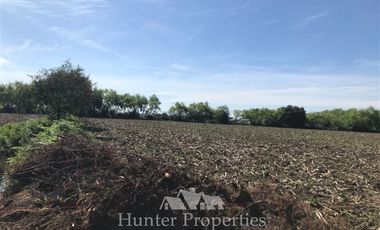 Terreno Construccion en Venta en a 4 minutos de cruce autopista San Clemente con camino a mariposas hacia el norte