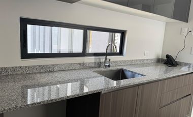 Renta de departamento Forüs Interlomas 151m2