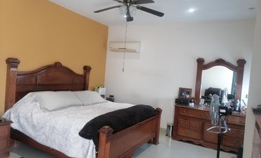 CASA EN VENTA EN COL. ANAHUAC LA ESCONDIDA EN SAN NICOLAS DE LOS GARZA, N.L.