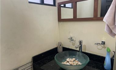 CASA EN VENTA EN COL. ALTABRISA EN APODACA NUEVO LEÓN