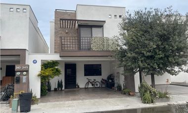 CASA EN VENTA EN COL. ALTABRISA EN APODACA NUEVO LEÓN