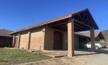 Casa Patronal en Parcelación Atalaya, Casablanca