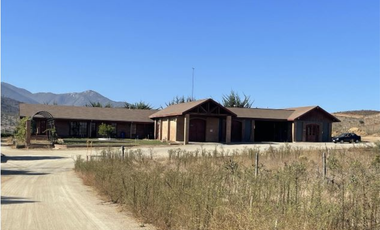 Casa Patronal en Parcelación Atalaya, Casablanca