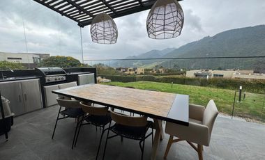 VENDO MODERNA CASA EN LA CALERA DE UN PISO