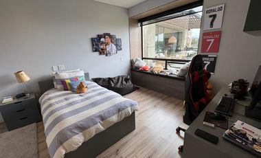 VENDO MODERNA CASA EN LA CALERA DE UN PISO
