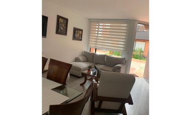 CASA CONJUNTO CHIA