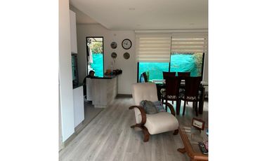 CASA CONJUNTO CHIA