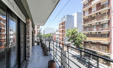 VENTA  4 AMB.  DOBLE BALCÓN - DEPENDENCIA - VILLA CRESPO. CONSULTAR