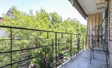 VENTA  4 AMB.  DOBLE BALCÓN - DEPENDENCIA - VILLA CRESPO. CONSULTAR