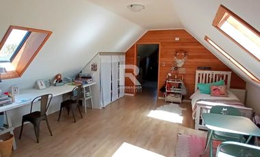 MAGNÍFICA CASA EN CONDOMINIO EXCLUSIVO
