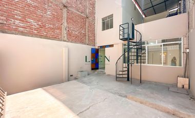 Casa Comercial en alquiler en zona de alto tránsito