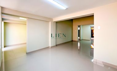 Casa Comercial en alquiler en zona de alto tránsito