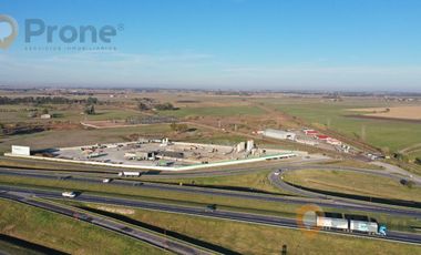 Venta - 6 Hectáreas sobre Aut. Rosario-Bs Aires