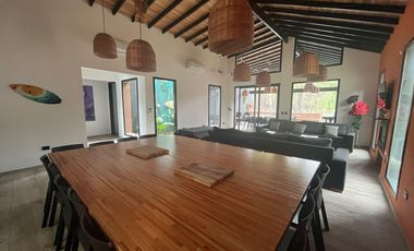VENTA, CASA, VILLAROBLES, BARRIO BRINZALES, LOTE 186, 7 AMBIENTES