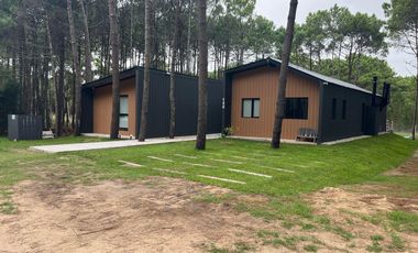 VENTA, CASA, VILLAROBLES, BARRIO BRINZALES, LOTE 186, 7 AMBIENTES