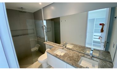ARRIENDO APARTAMENTO AMOBLADO FRENTE AL MAR EN SANTA MARTA