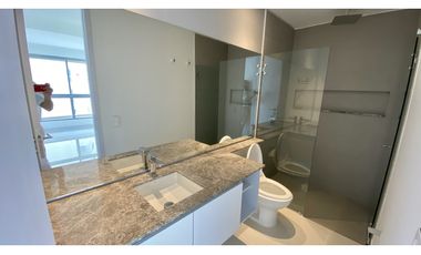 ARRIENDO APARTAMENTO AMOBLADO FRENTE AL MAR EN SANTA MARTA