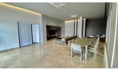 ARRIENDO APARTAMENTO AMOBLADO FRENTE AL MAR EN SANTA MARTA