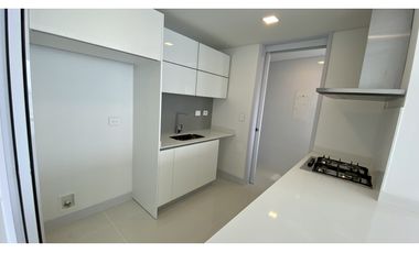 ARRIENDO APARTAMENTO AMOBLADO FRENTE AL MAR EN SANTA MARTA