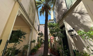 San Telmo venta  Pasaje Santamaria propiedad historica de 5 Ambientes con Entrada  de Estilo.