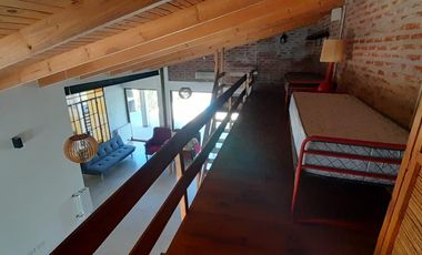 Casa en venta en Quequén - Necochea - 4 ambientes con pileta
